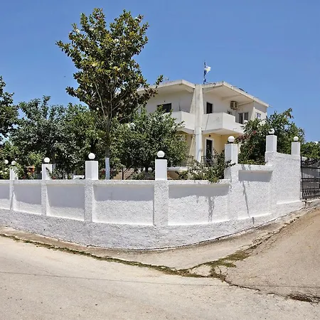 Heaven's זקינטוס טאון